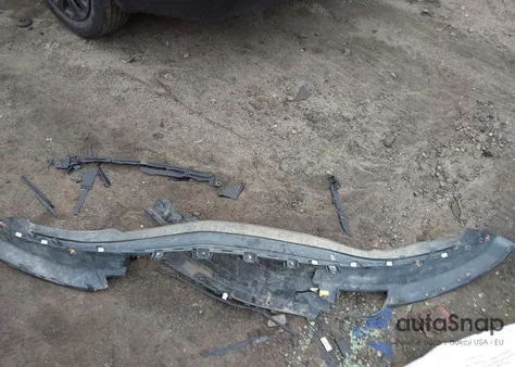 2004 Toyota Corolla Le из США, поврежденный, VIN 2T1BR38E94C215548